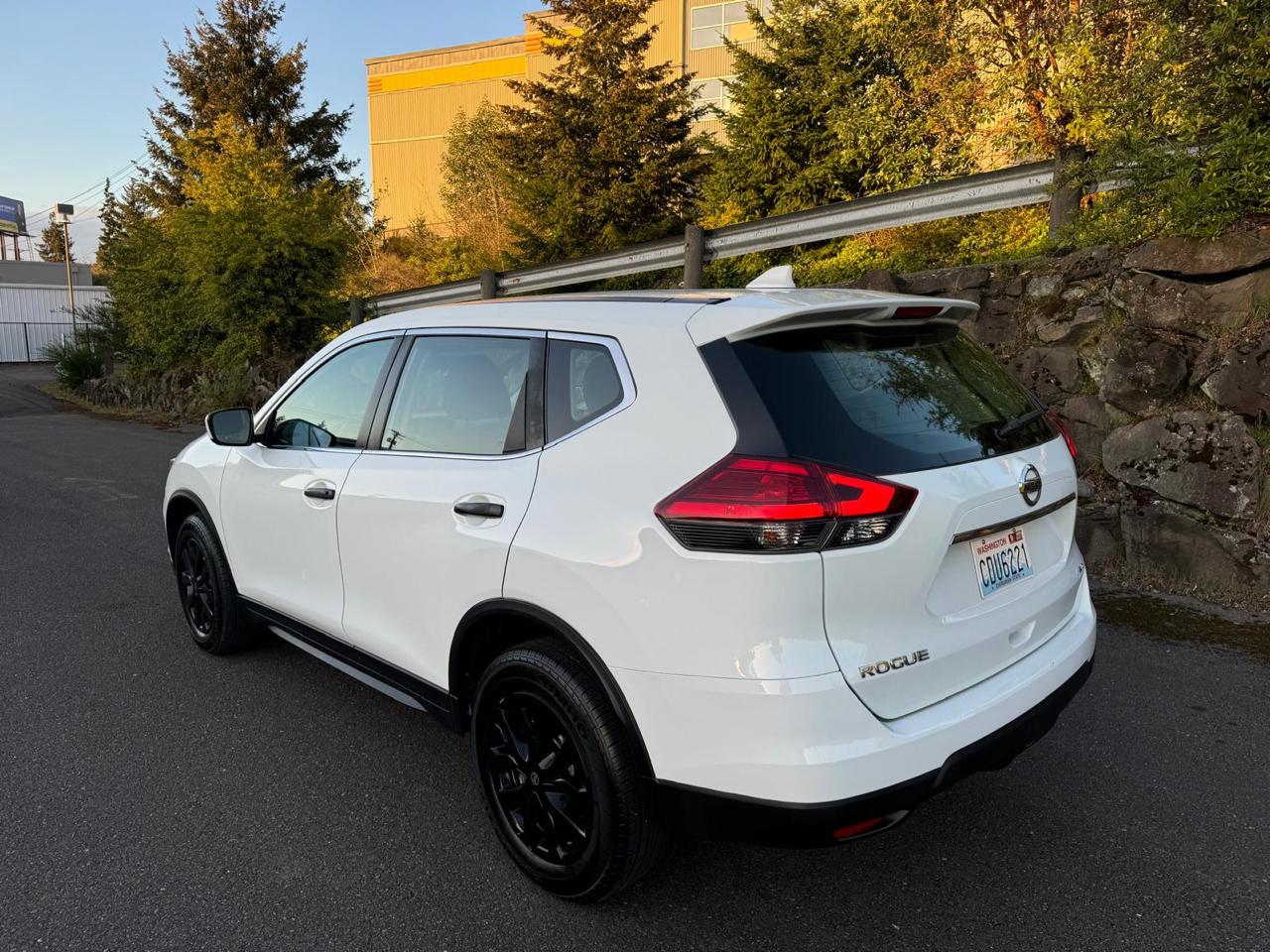 Nissan Rogue S AWD 2017