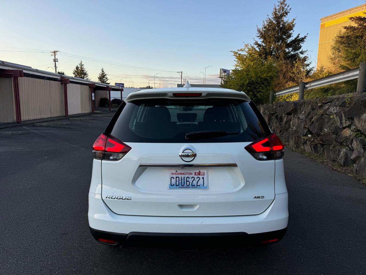 Nissan Rogue S AWD 2017