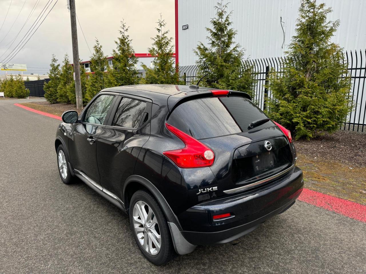 Nissan Juke S AWD 2011