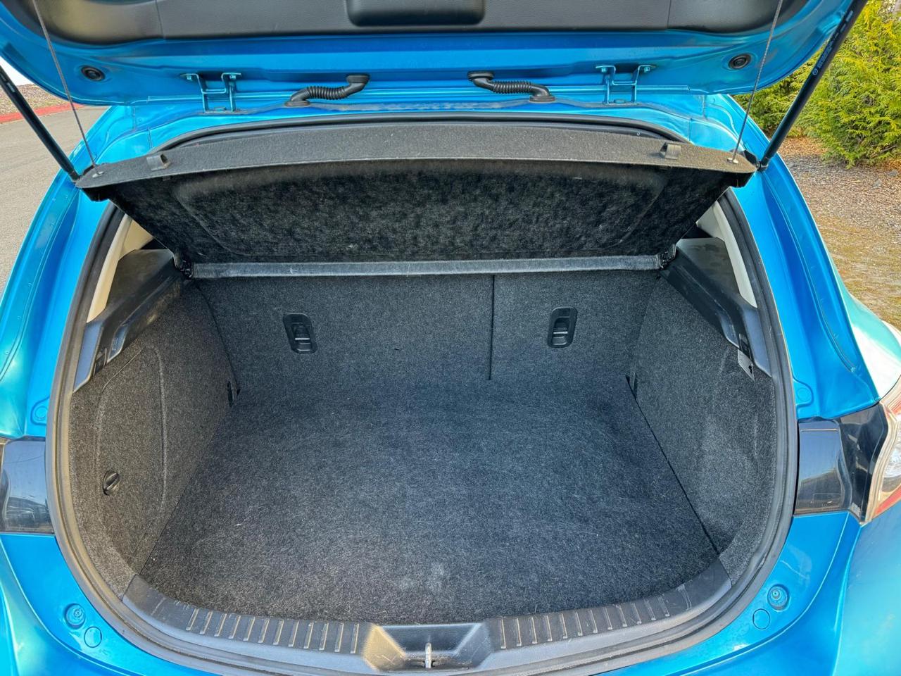 Mazda MAZDA3 s Sport 5-Door 2010