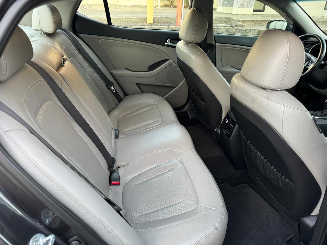 Kia Optima EX Turbo 2011
