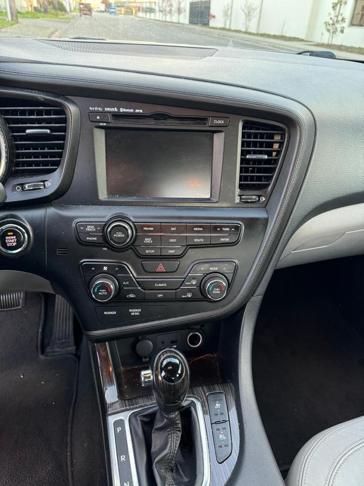 Kia Optima EX Turbo 2011