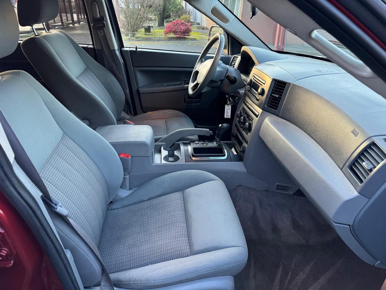 Jeep Grand Cherokee Laredo 4WD 2007