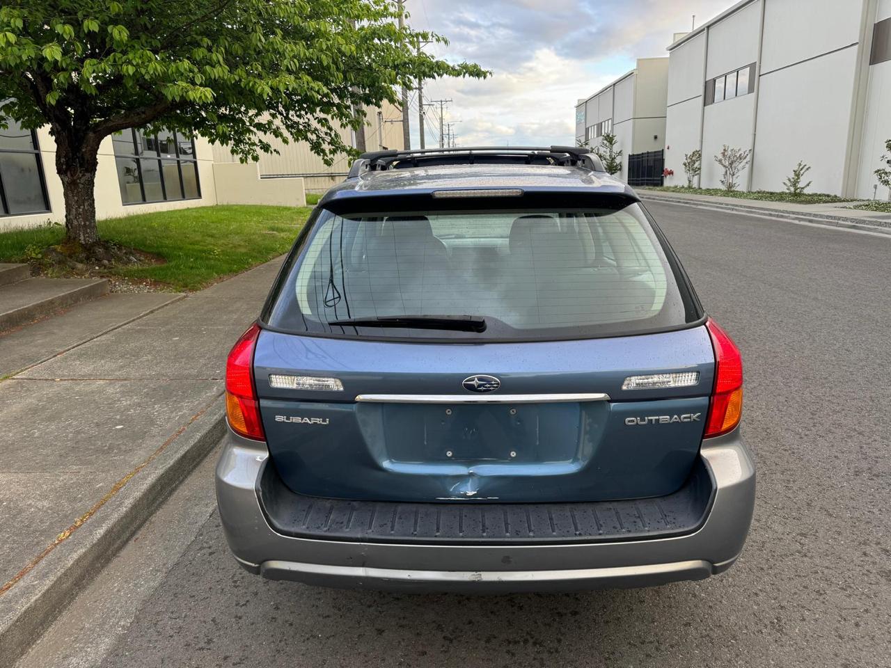 Subaru Outback 2.5i Wagon 2006