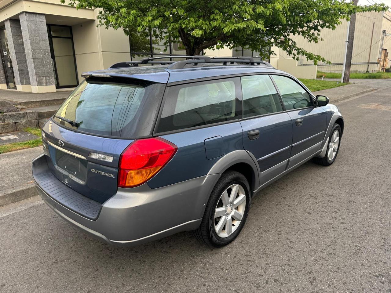 Subaru Outback 2.5i Wagon 2006