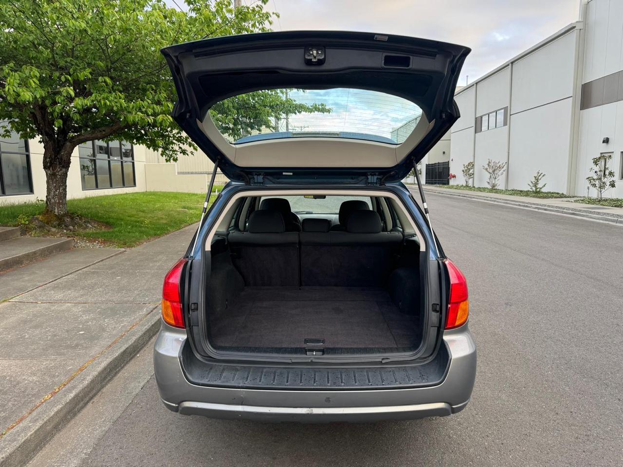 Subaru Outback 2.5i Wagon 2006