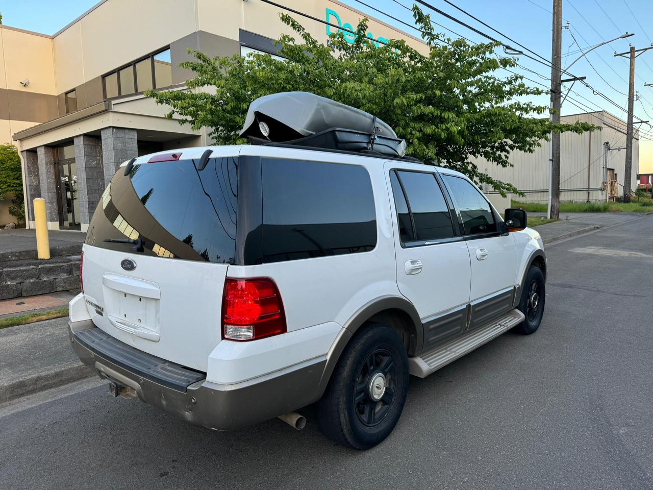 Ford Expedition Eddie Bauer 4WD 2003