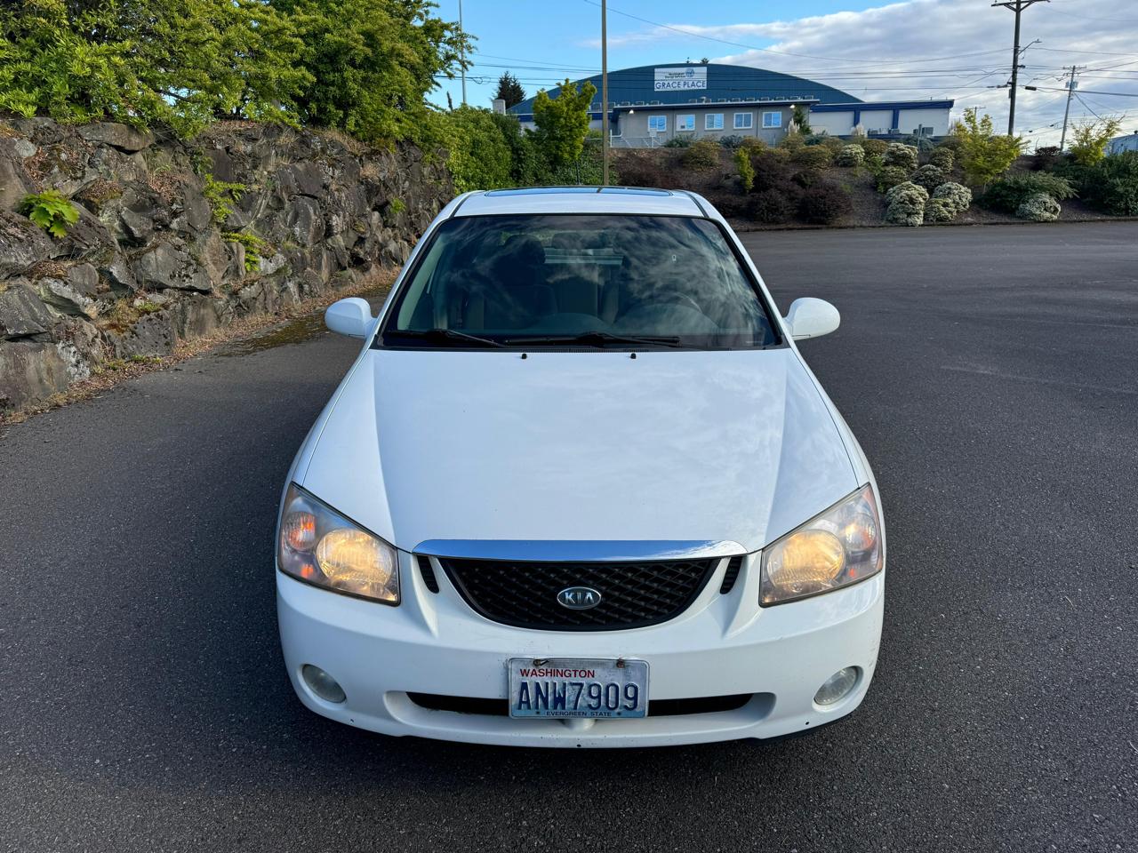 Kia Spectra5 Base 2006