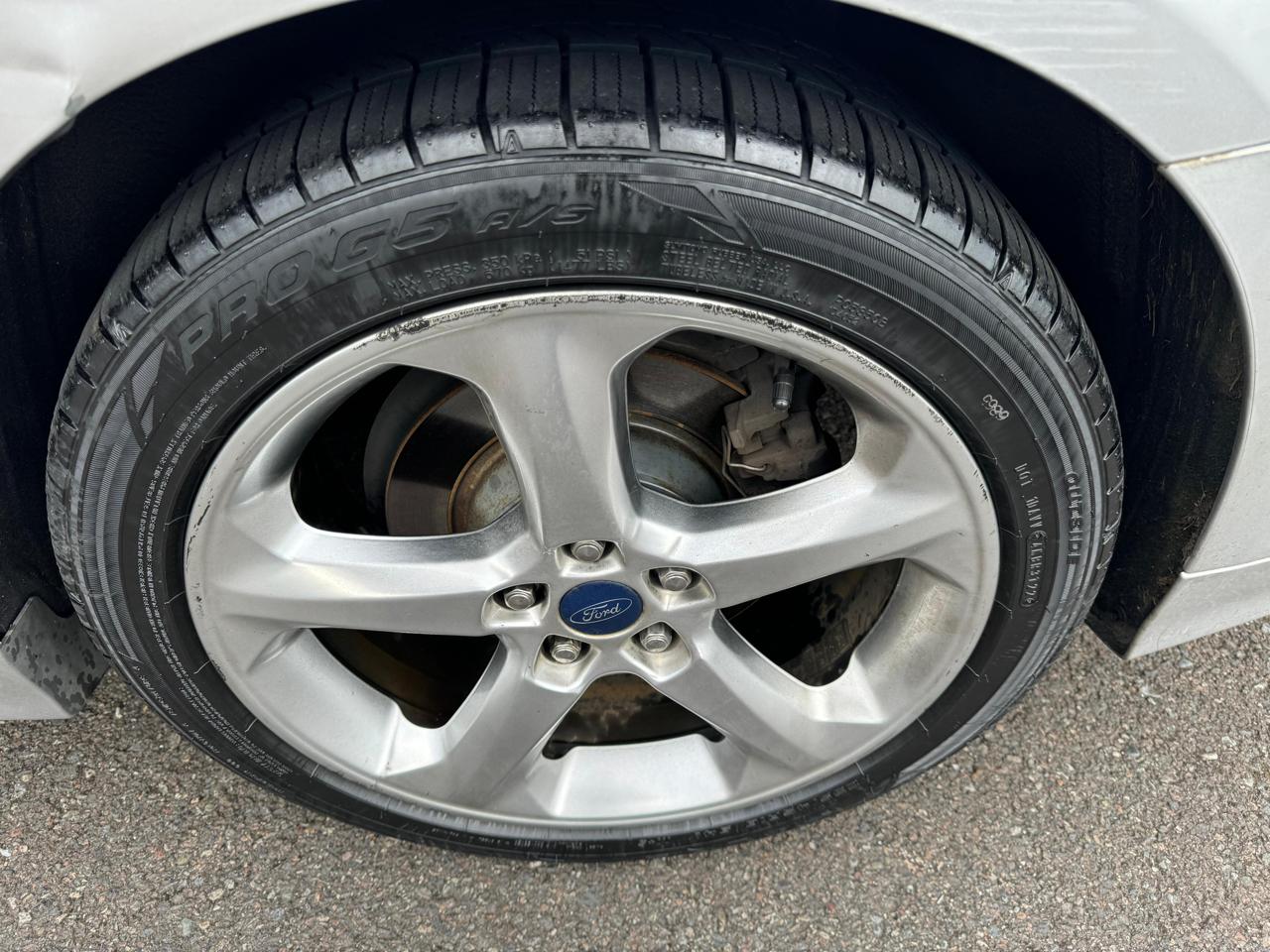 Ford Fusion SE 2014