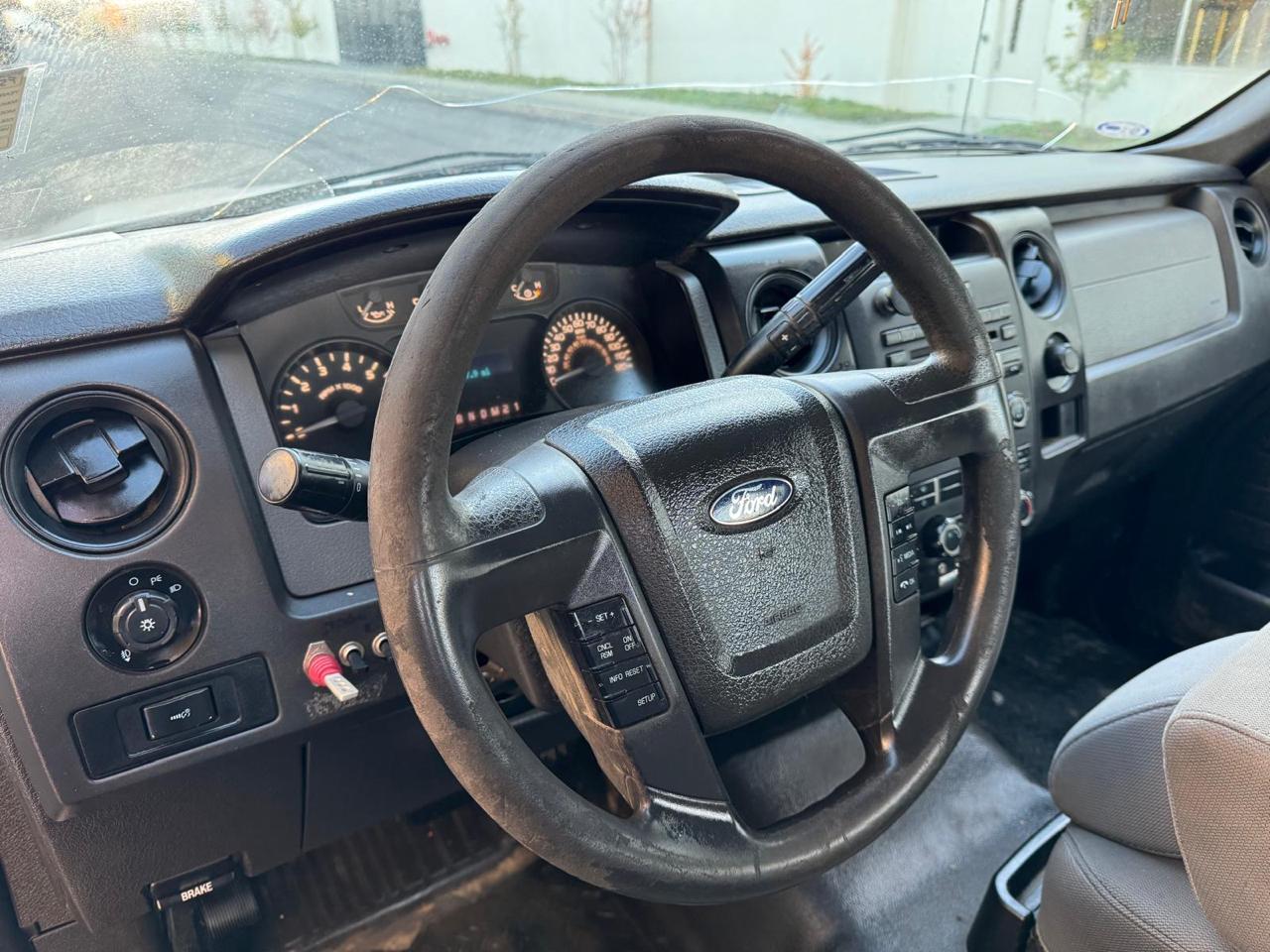 Ford F-150 XL Reg. Cab 2WD 2012