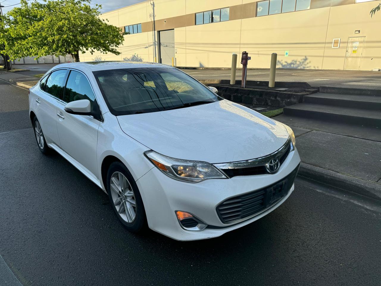 Toyota Avalon XLE 2013