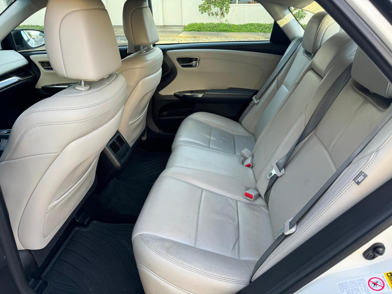 Toyota Avalon XLE 2013