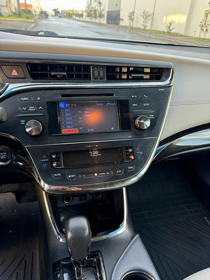 Toyota Avalon XLE 2013