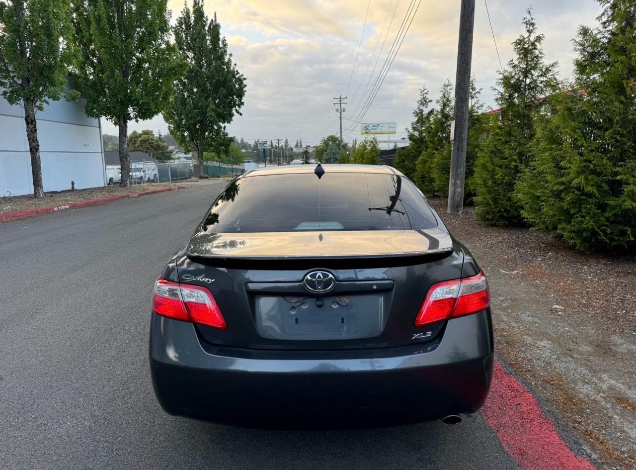 Toyota Camry XLE 5-Spd AT 2009