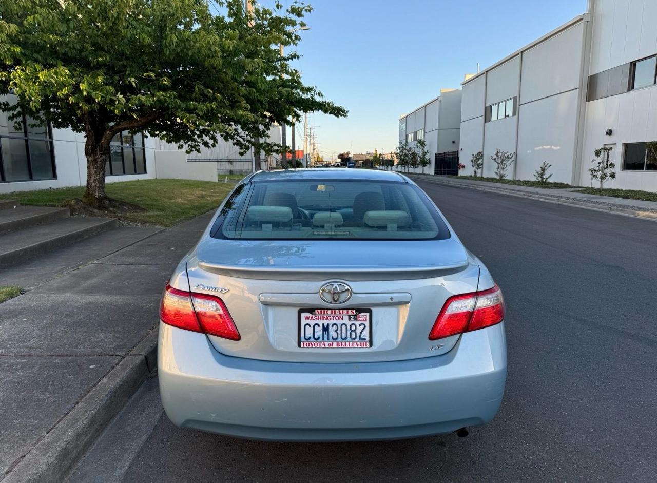 Toyota Camry XLE 5-Spd AT 2009