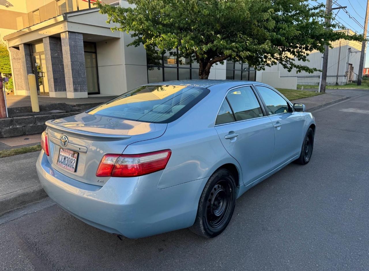 Toyota Camry XLE 5-Spd AT 2009
