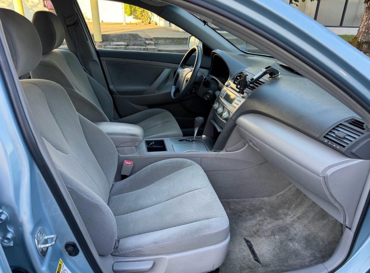 Toyota Camry XLE 5-Spd AT 2009