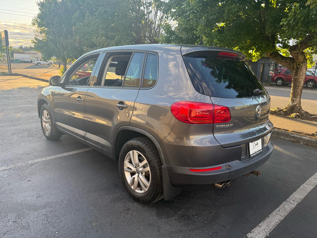 Volkswagen Tiguan 2.0T S 4Motion 2013