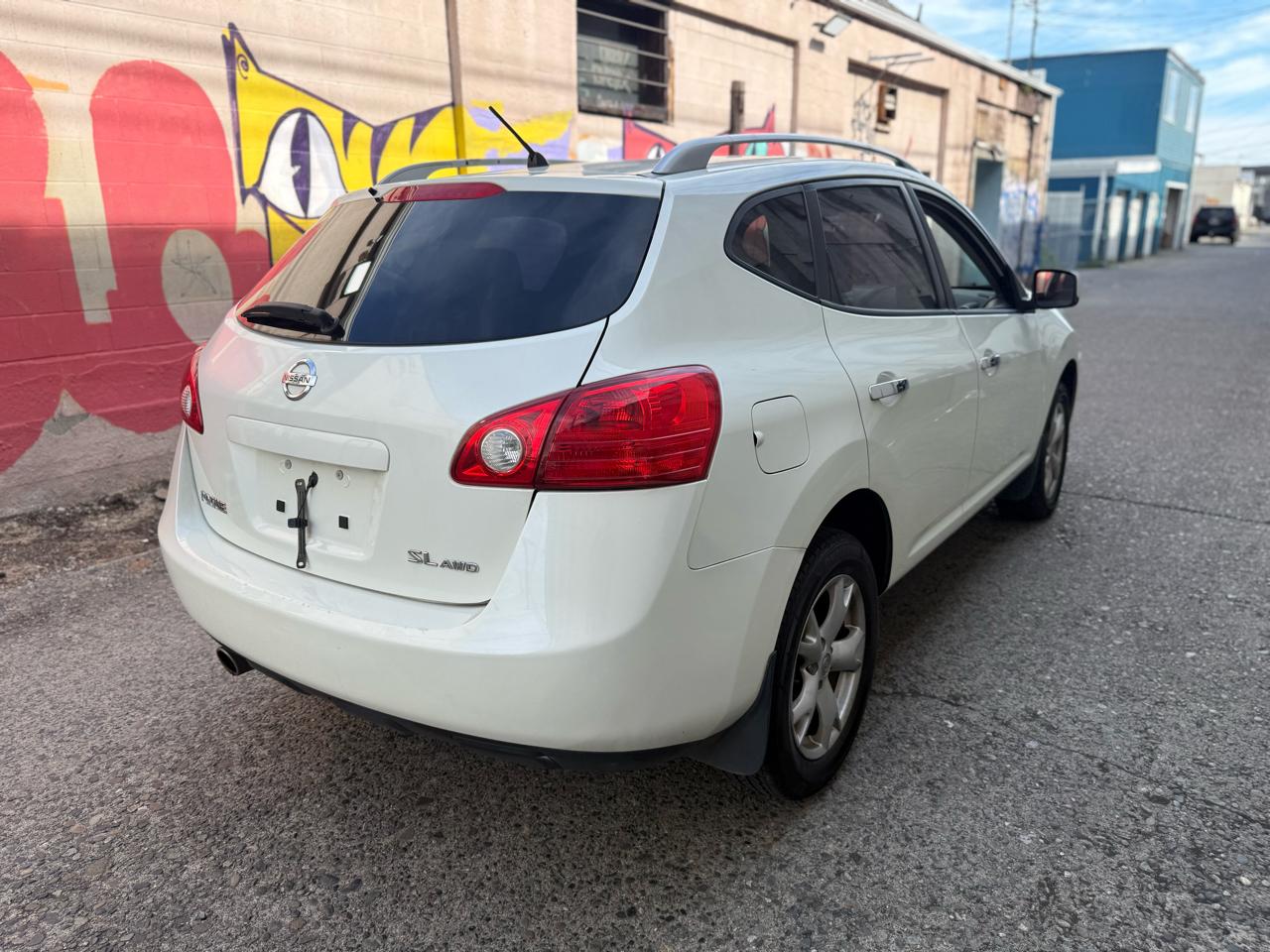 Nissan Rogue S AWD 2010