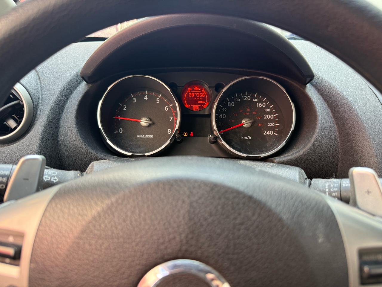 Nissan Rogue S AWD 2010