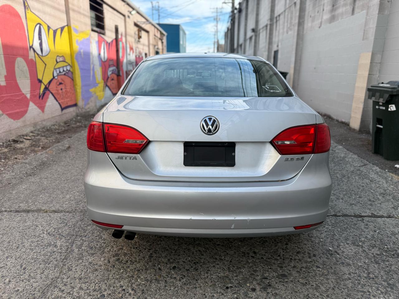 Volkswagen Jetta SE 2012