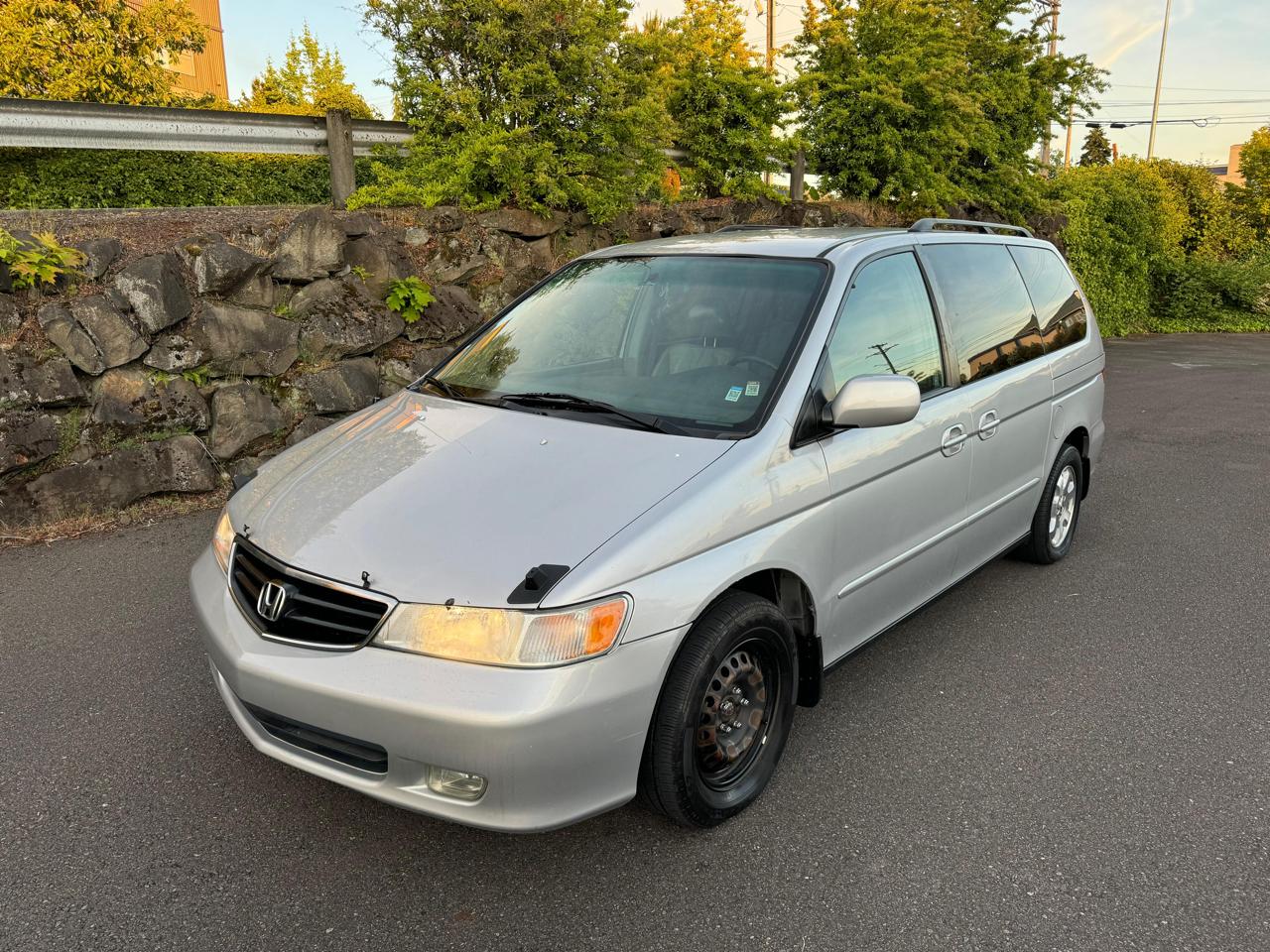 2004 Honda Odyssey EX w/ Leather and DVD