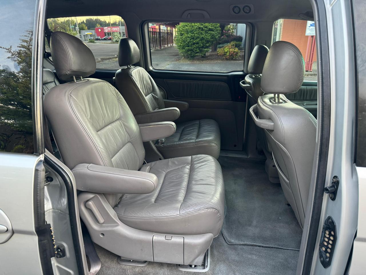 Honda Odyssey EX w/ Leather and DVD 2004