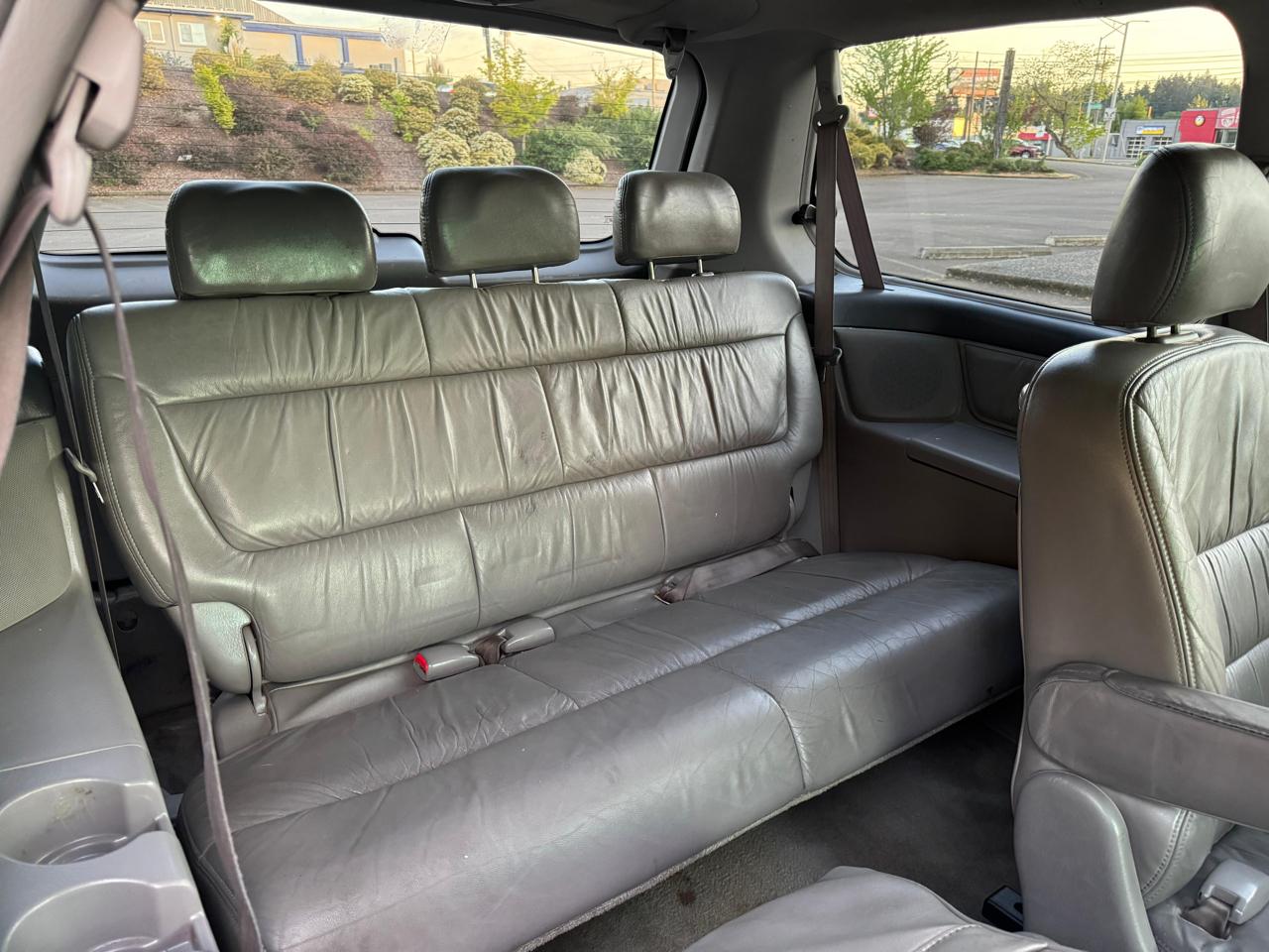 Honda Odyssey EX w/ Leather and DVD 2004