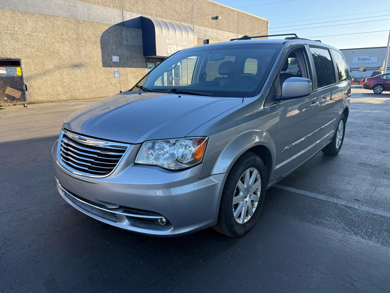 2014 Chrysler Town & Country Touring