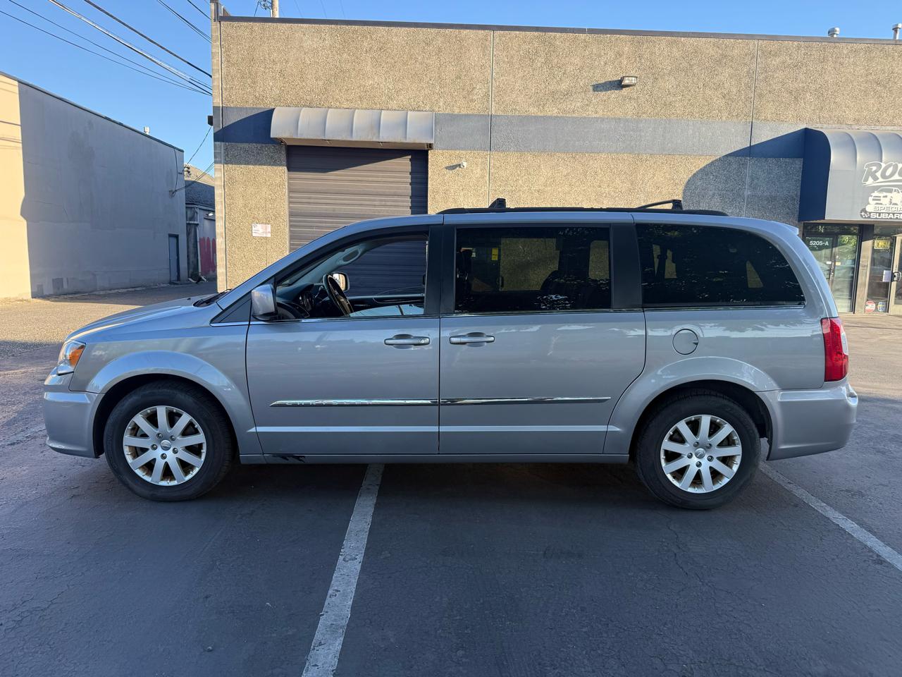 Chrysler Town & Country Touring 2014