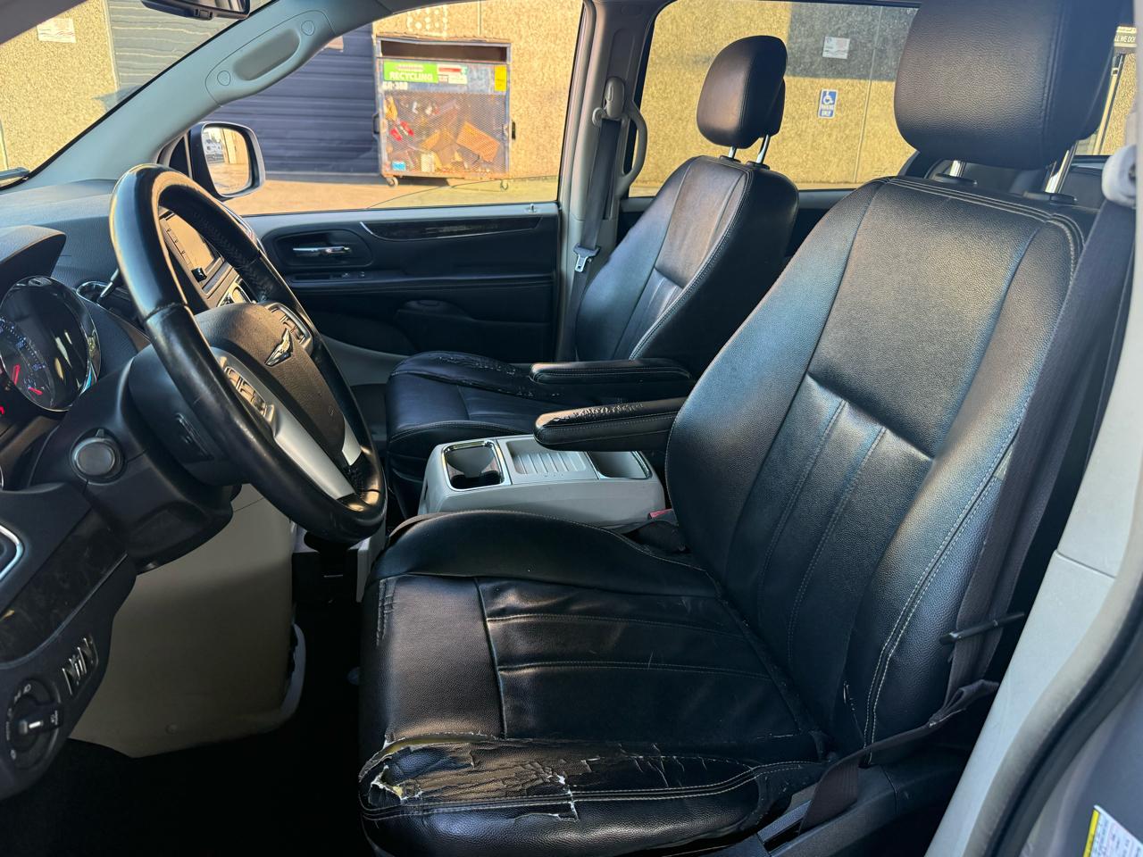Chrysler Town & Country Touring 2014