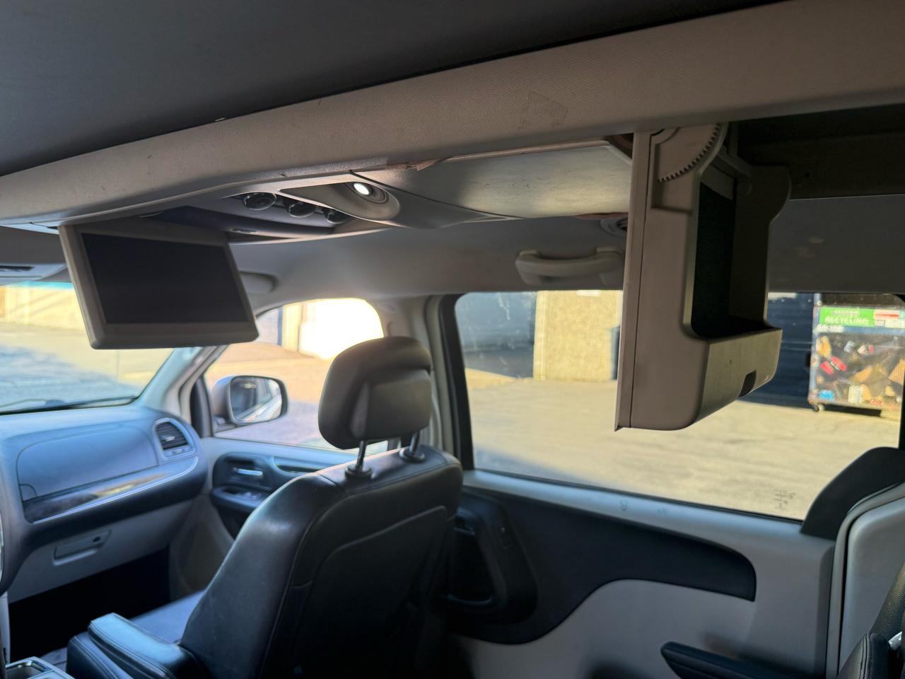 Chrysler Town & Country Touring 2014