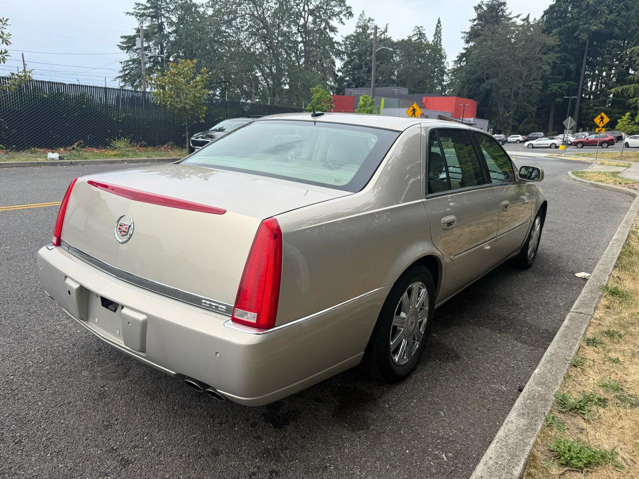 Cadillac DTS Luxury II 2008
