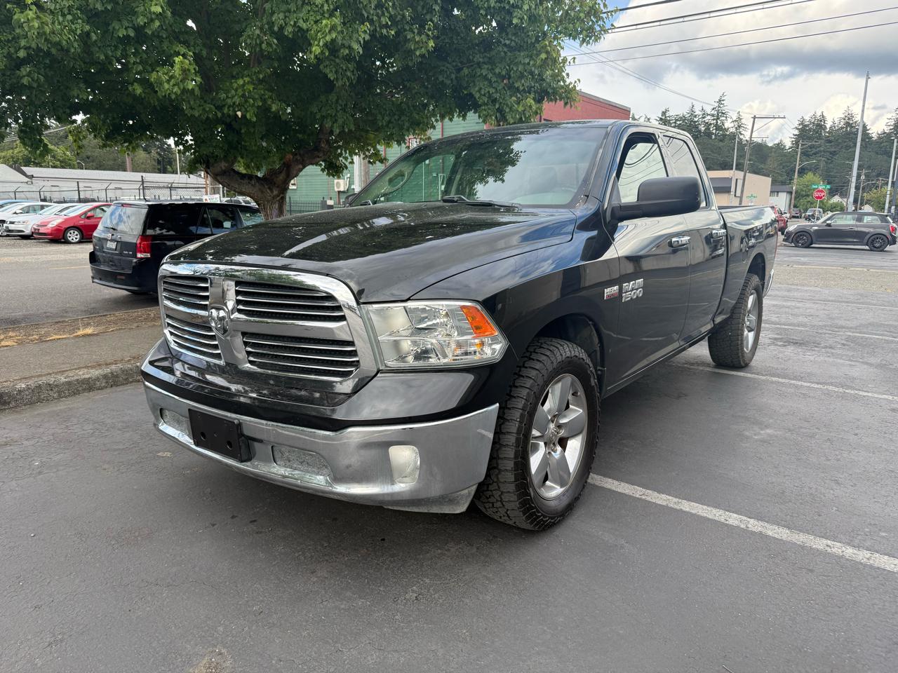 RAM 1500 Big Horn 4wd Quad Cab 2016