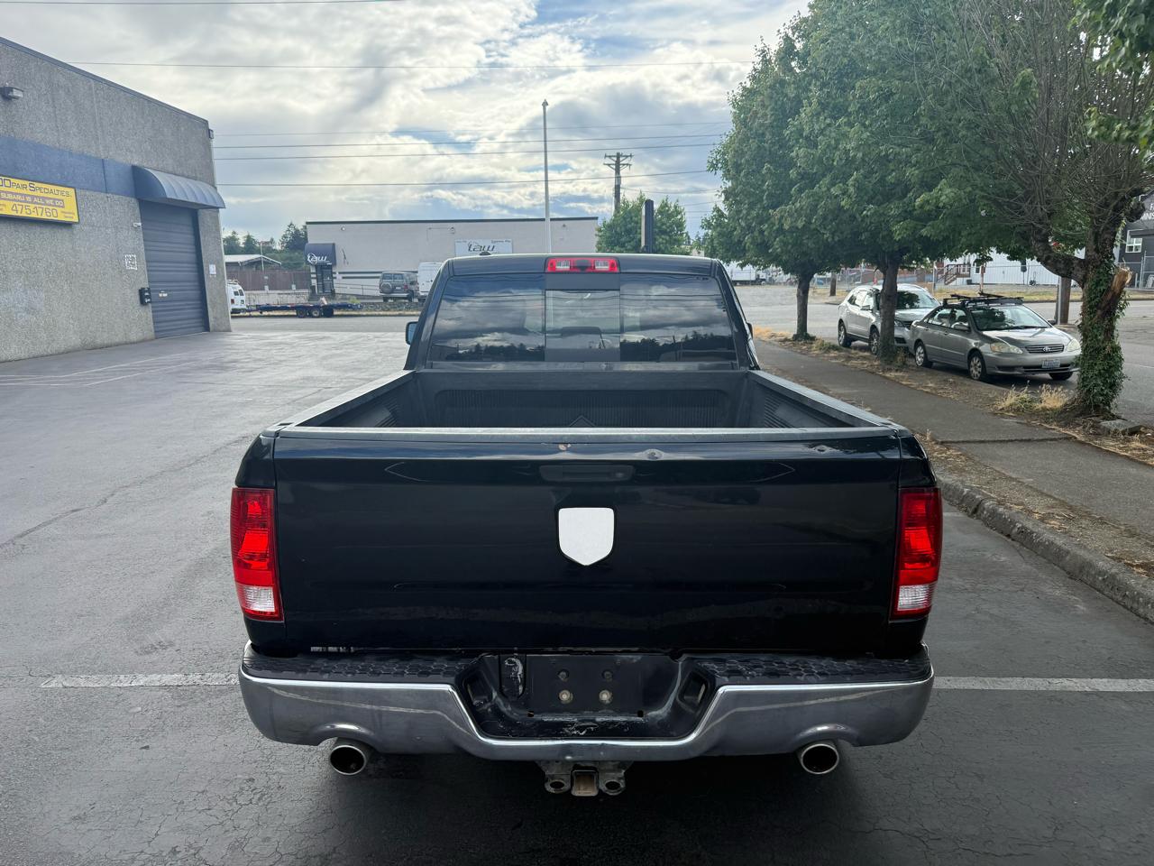 RAM 1500 Big Horn 4wd Quad Cab 2016