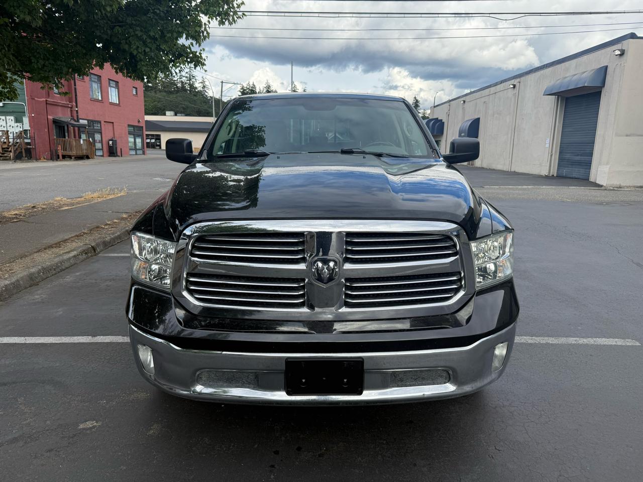 RAM 1500 Big Horn 4wd Quad Cab 2016