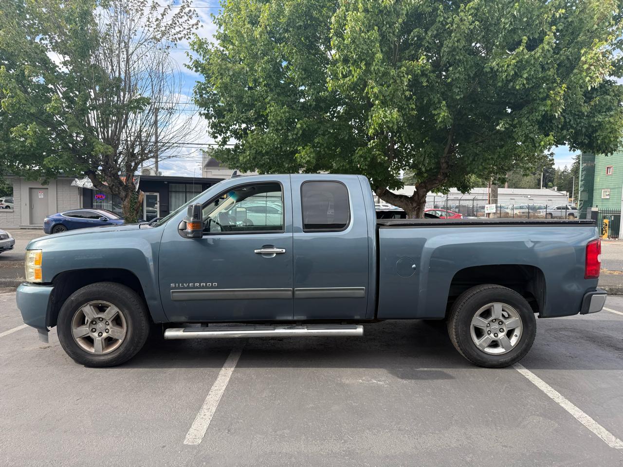 Chevrolet Silverado 1500 2WD Crew Cab 143.5" LTZ 2013
