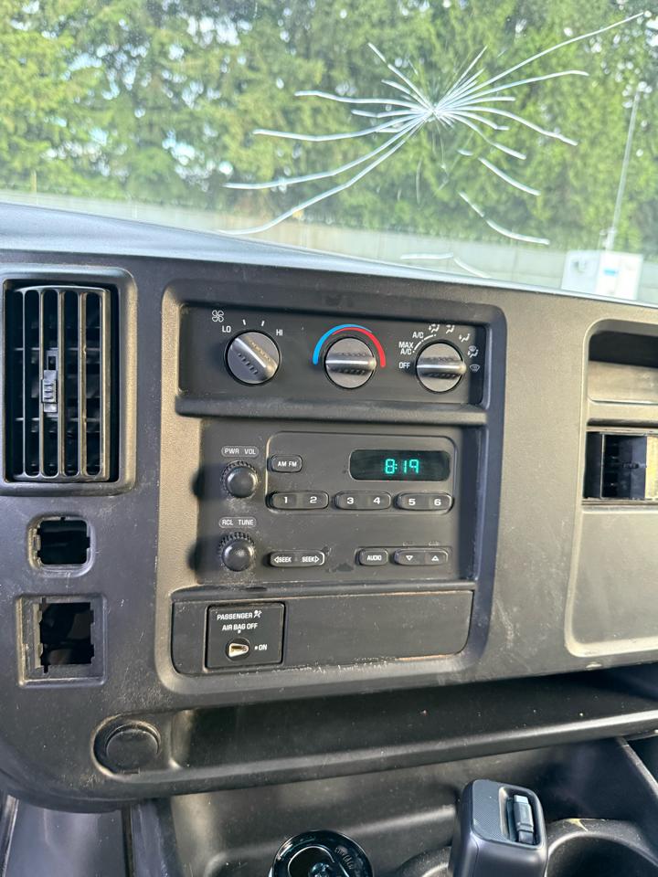 GMC Savana G2500 Extended Cargo 2003