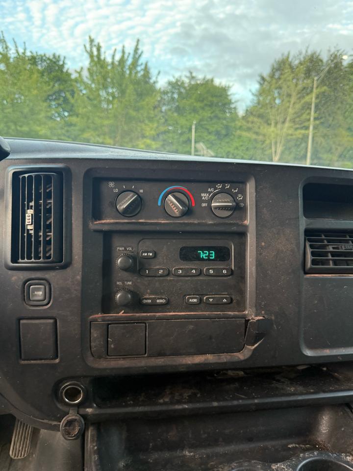 Chevrolet Express 3500 Extended 2003
