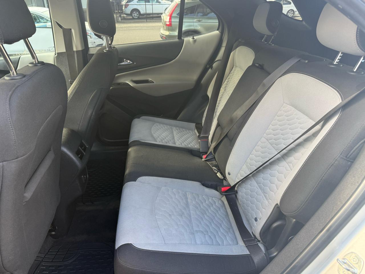 Chevrolet Equinox LS 2WD 2020