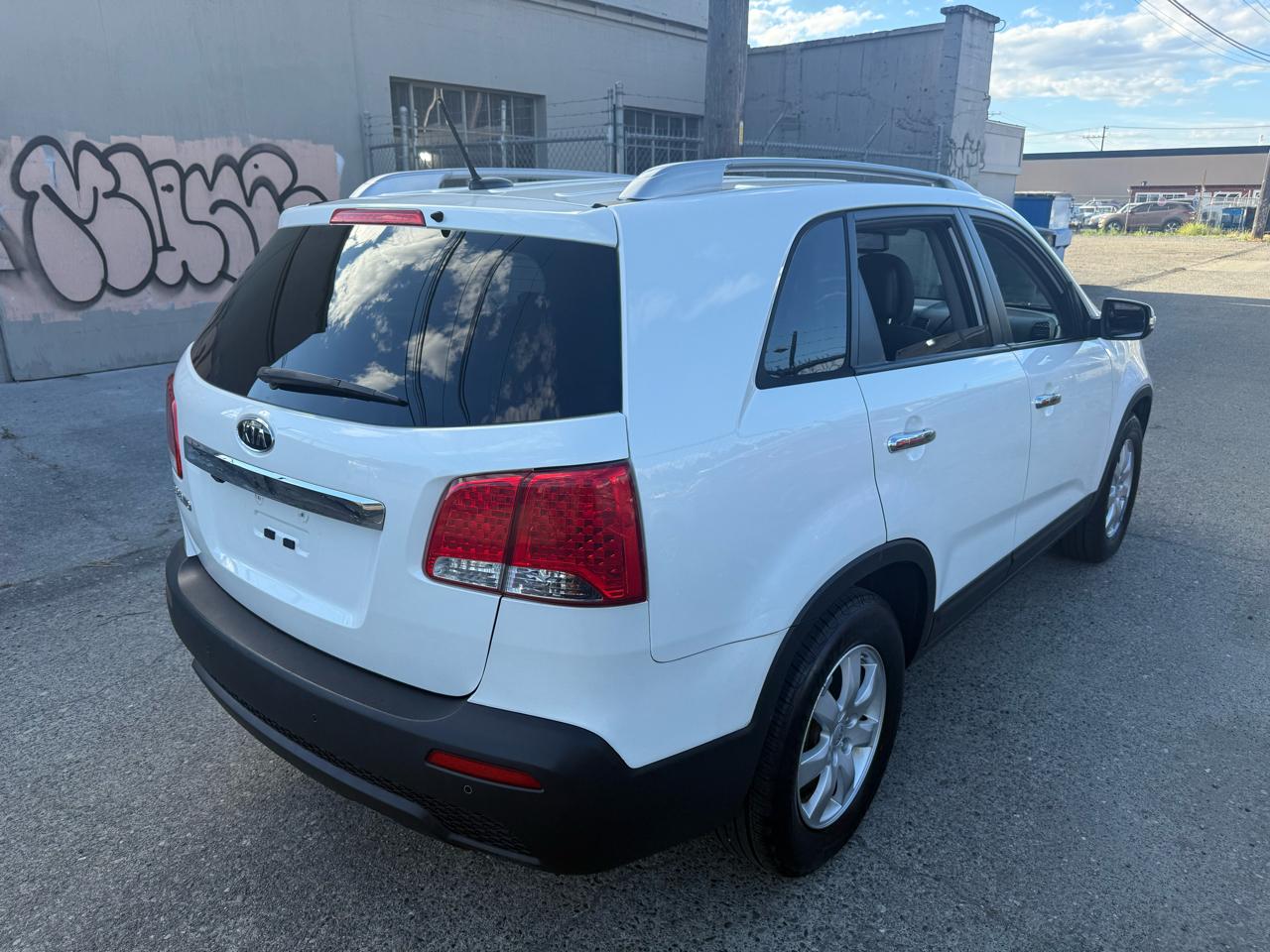 Kia Sorento LX 2WD 2012