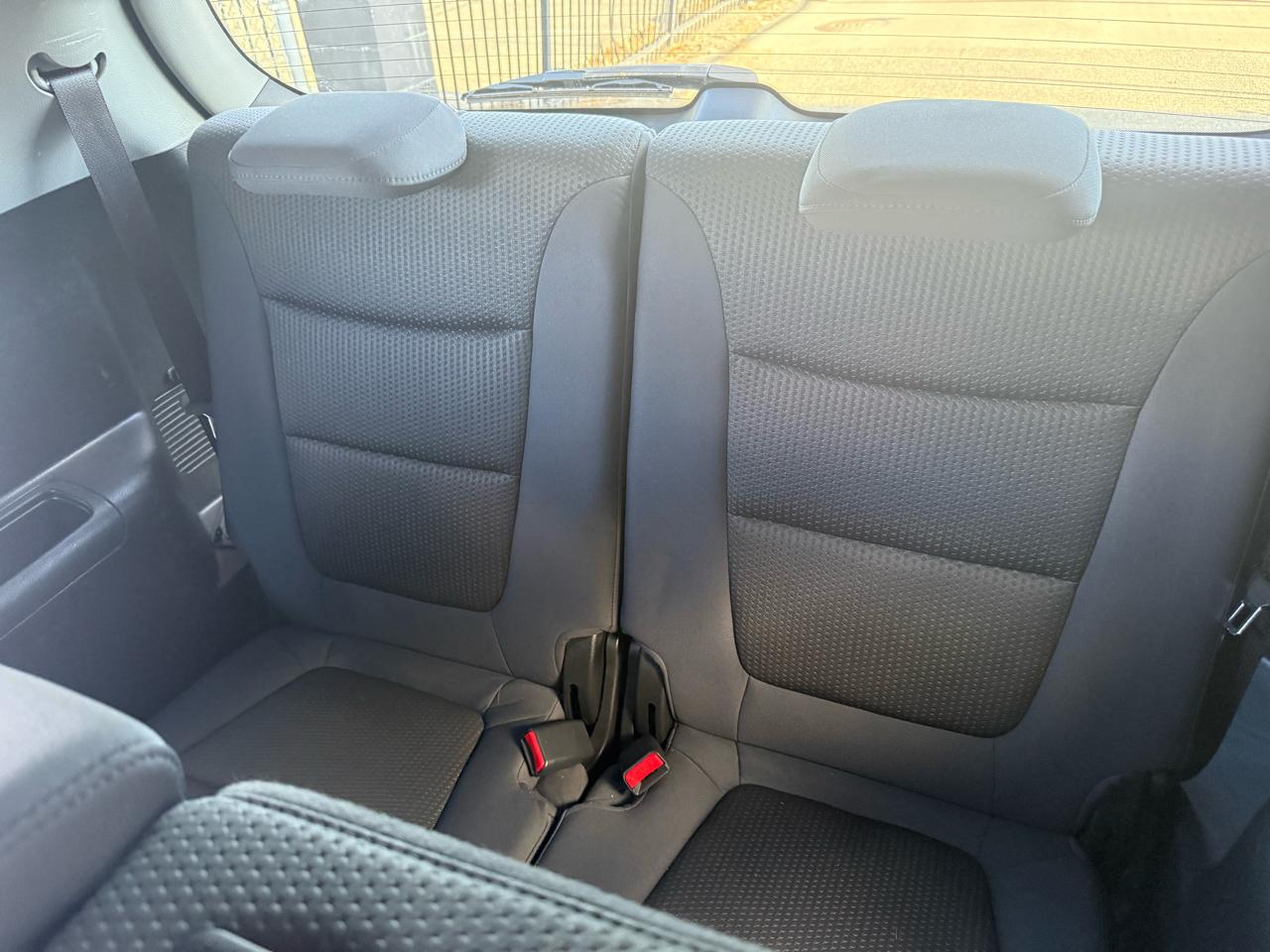 Kia Sorento LX 2WD 2012