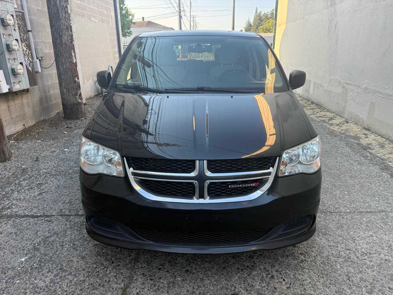 Dodge Grand Caravan SE 2015