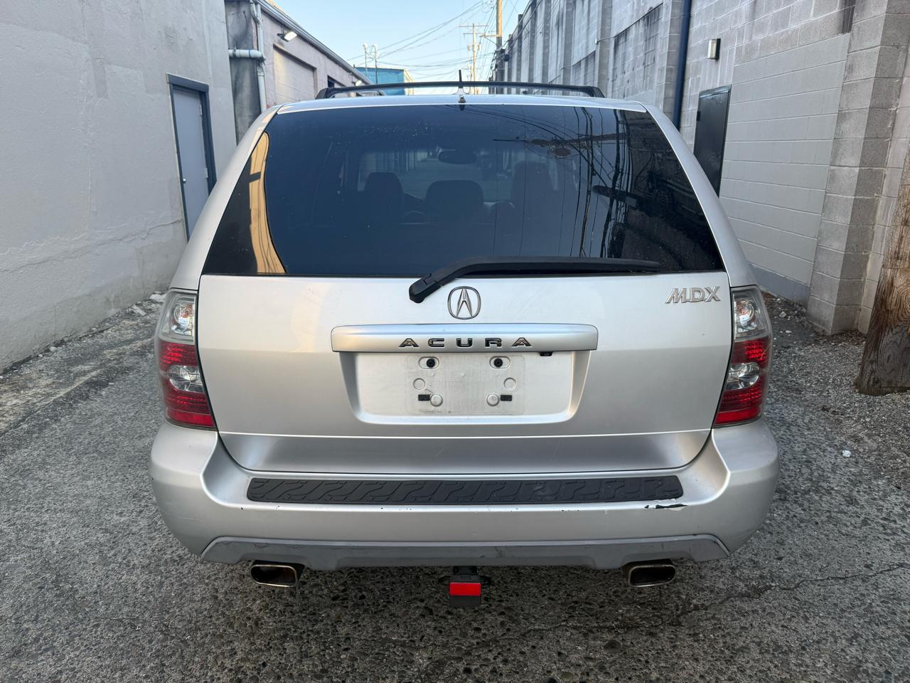 Acura MDX Touring with Navigation System and Rear DVD System 2005