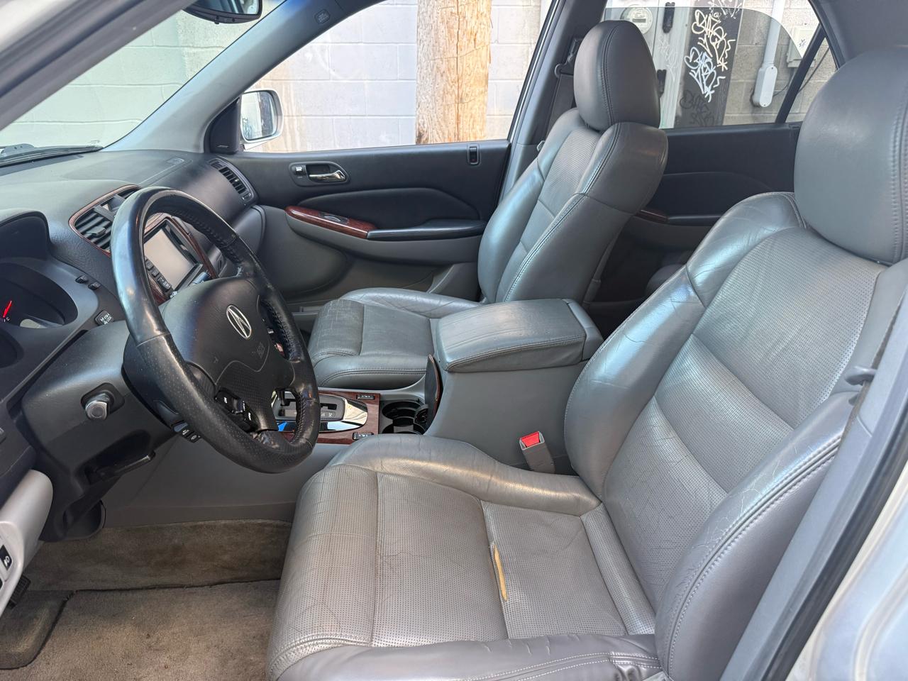Acura MDX Touring with Navigation System and Rear DVD System 2005