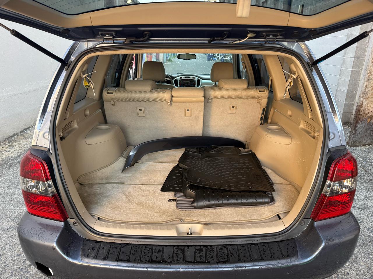Toyota Highlander V6 4WD 2004