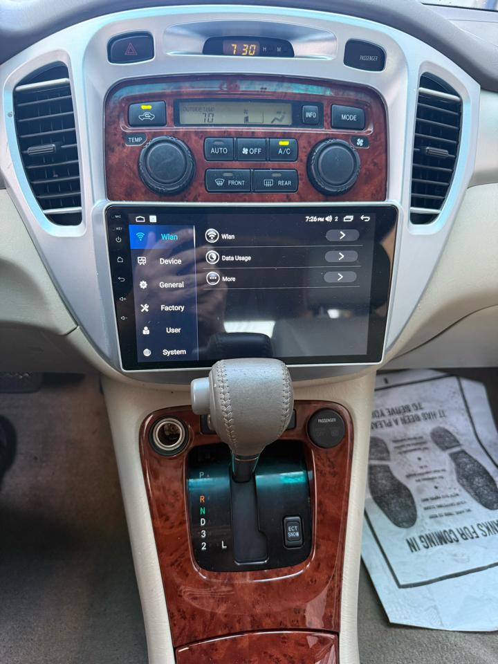 Toyota Highlander V6 4WD 2004