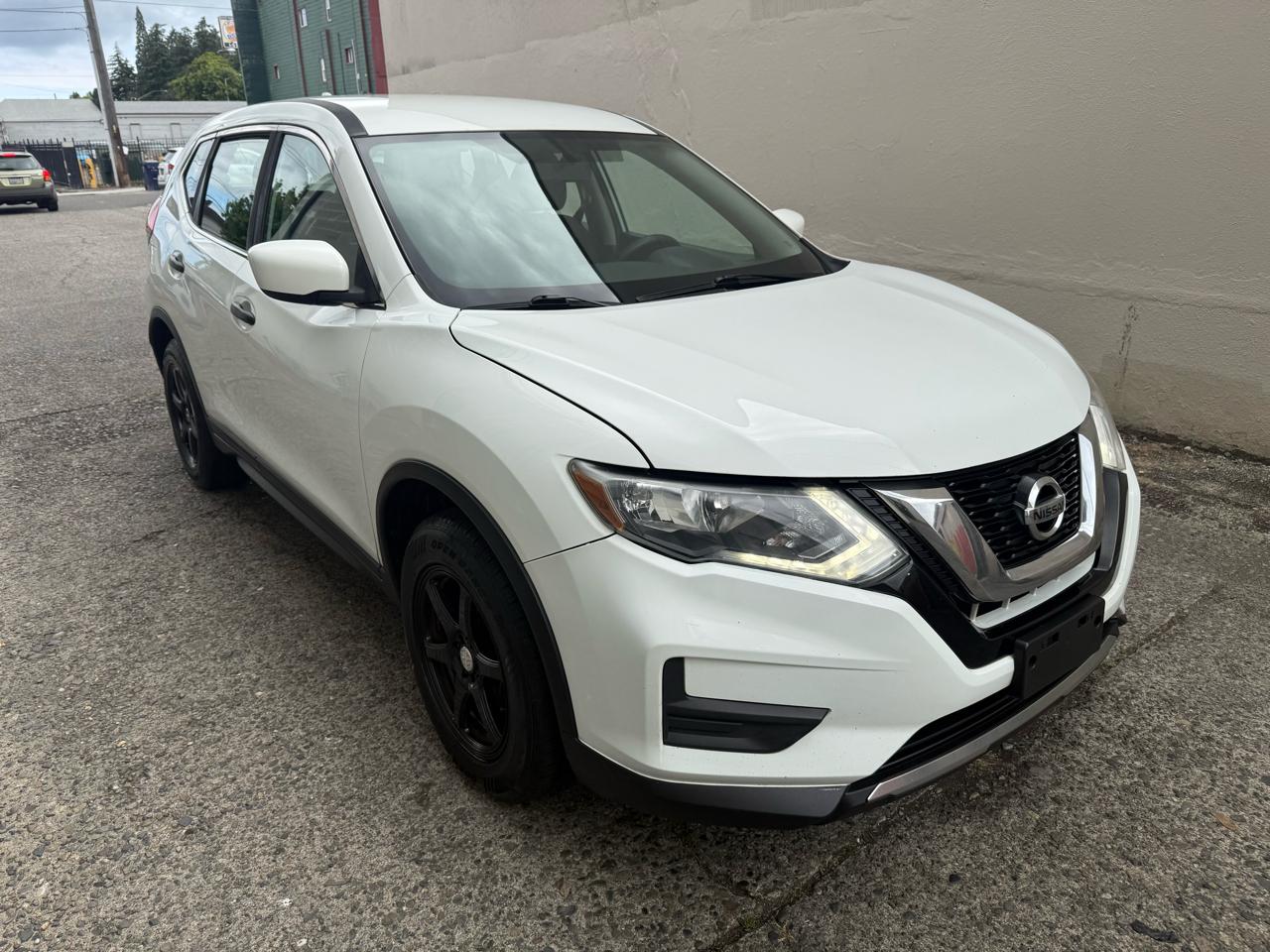 Nissan Rogue S 2WD 2017