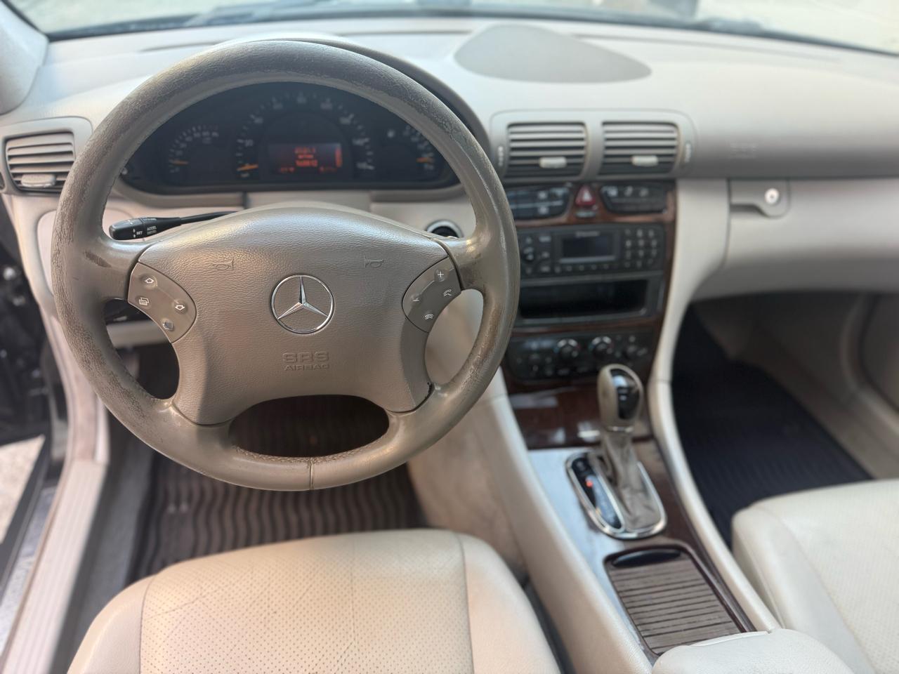 2003 Mercedes-Benz C-Class C240 - Photo 9