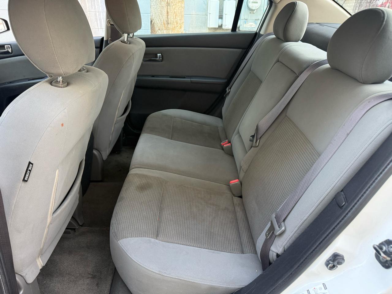 2010 Nissan Sentra S - Photo 7